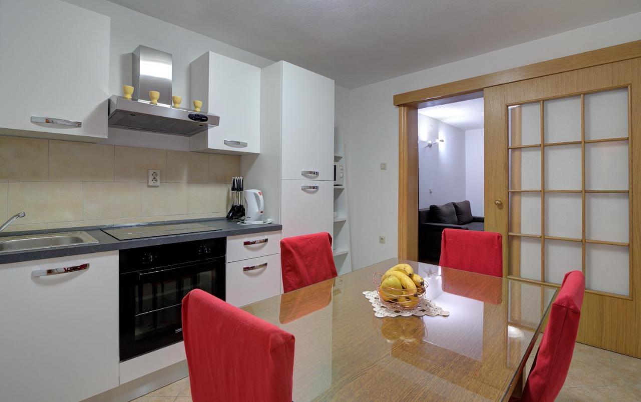 Apartments Lucia Senj 1 Esterno foto